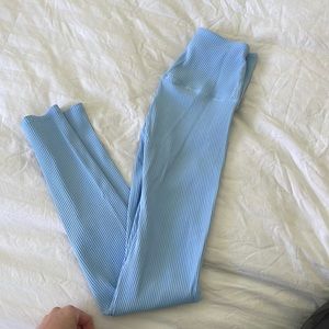 Carbon 38 baby blue leggings size xs